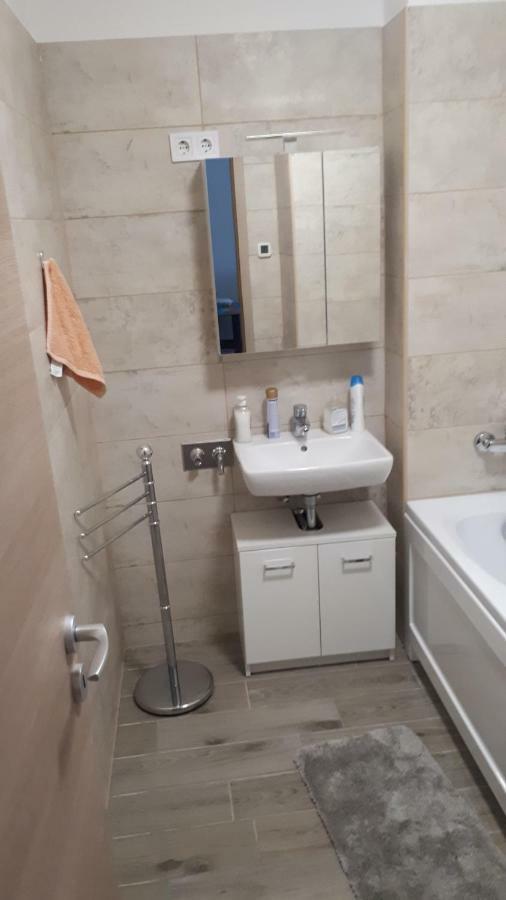 Lido Riviera Apartman Balatonlelle Εξωτερικό φωτογραφία